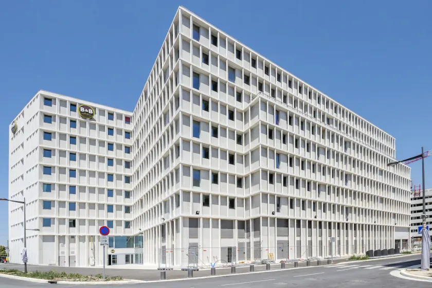 B&B Hotel MARSEILLE Les Ports - Image 1