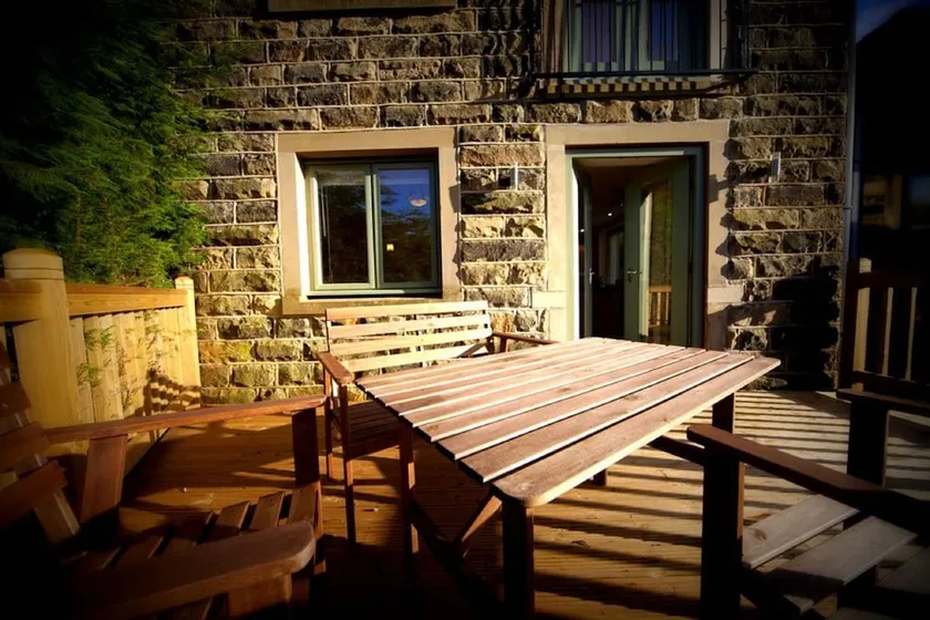 Spring Wood Studio - Image 1
