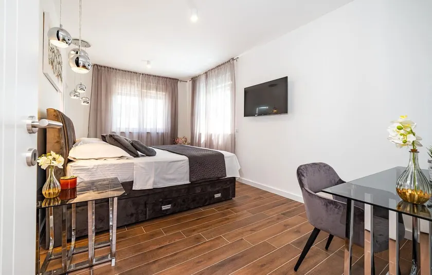 Nice Home in Zaton With 3 Bedrooms, Wifi and Heated Swimming Pool - Image 1