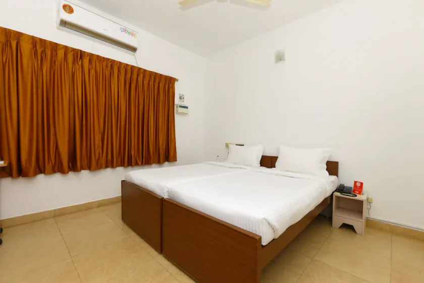 OYO 9261 Sholinganallur - Image 1
