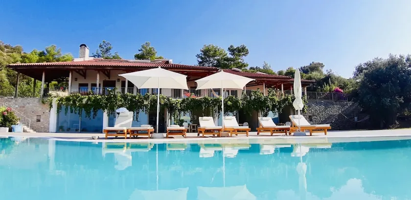 Villa With 5 Bedrooms in Datça, With Wonderful sea View, Private Pool, Enclosed Garden - 2 km From t - Image 1