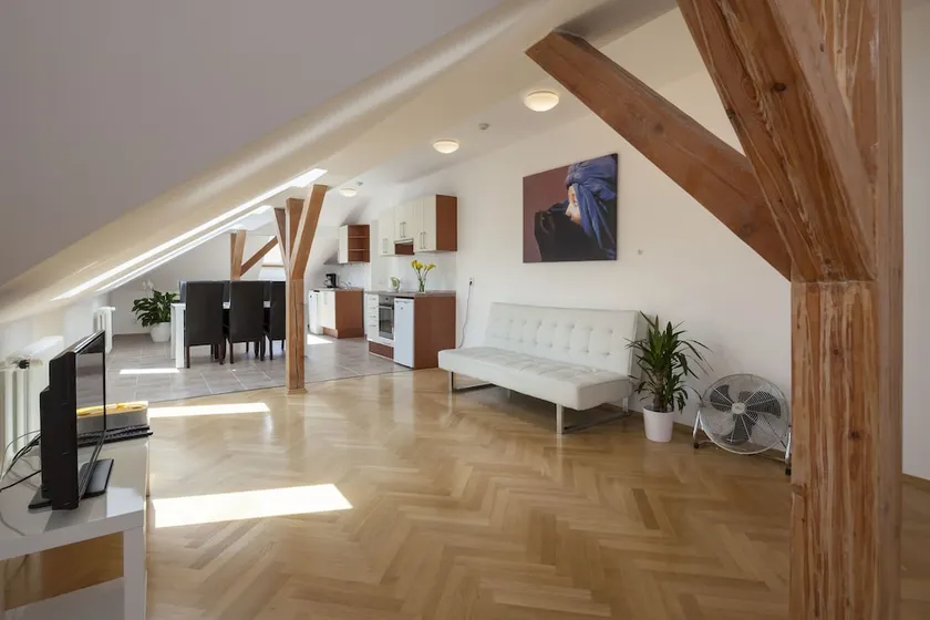 Capital Apartments - Image 1
