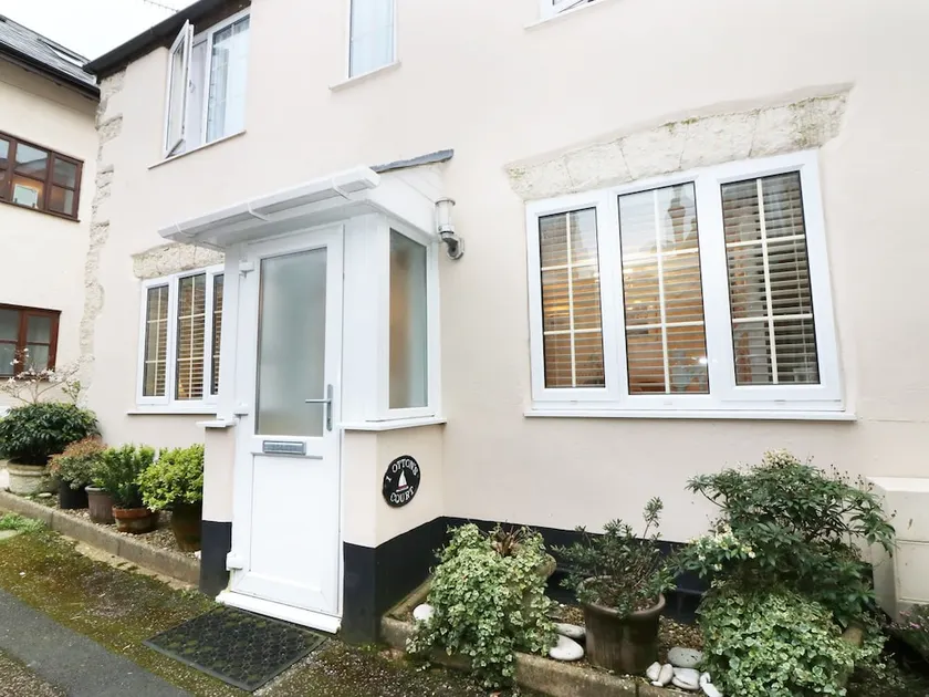 Lugger Cottage - Image 1