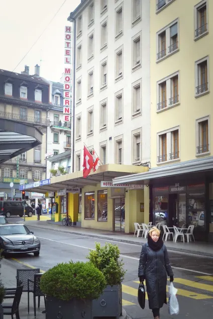 Moderne - Image 1