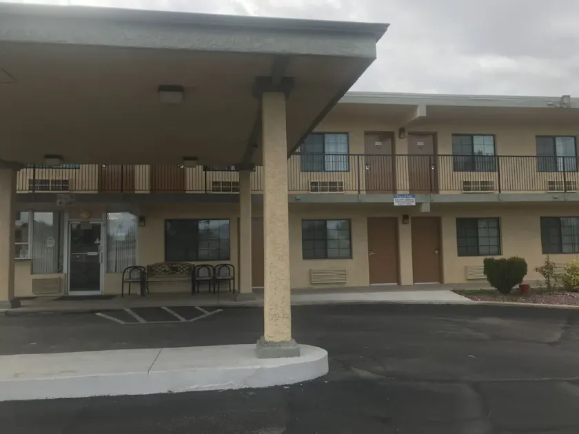 Travel Inn - Image 1