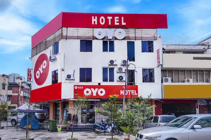 OYO 90693 Sri Rampai Hotel - Image 1