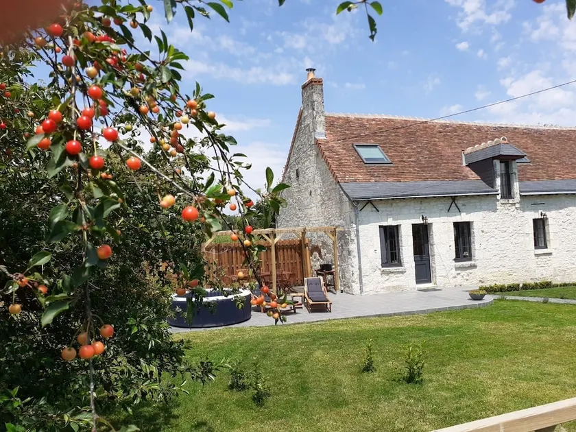 Chic Villa in La Chapelle-blanche-saint-martin With Jacuzzi - Image 1