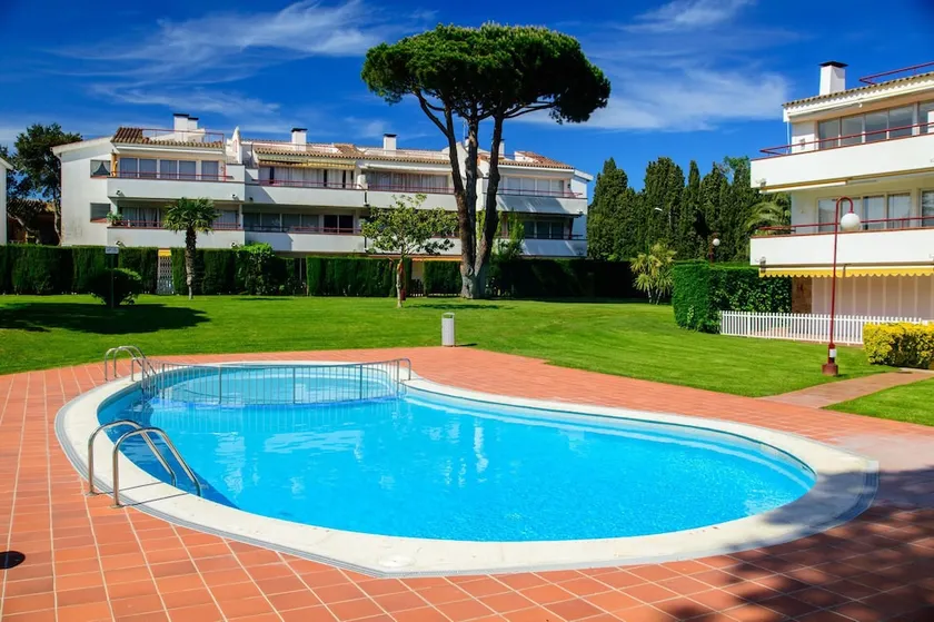 Bf-3 Calella DE Palafrugell 4 PAX - Image 1