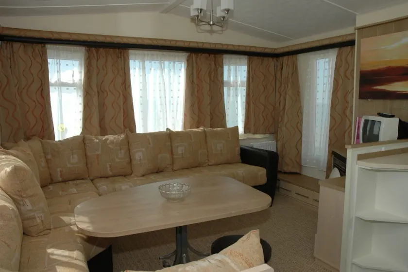 Grange Farm Brighstone Bay - Image 1
