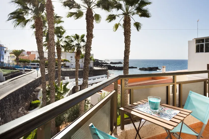 Atlantic Sunset Apartment - Image 1