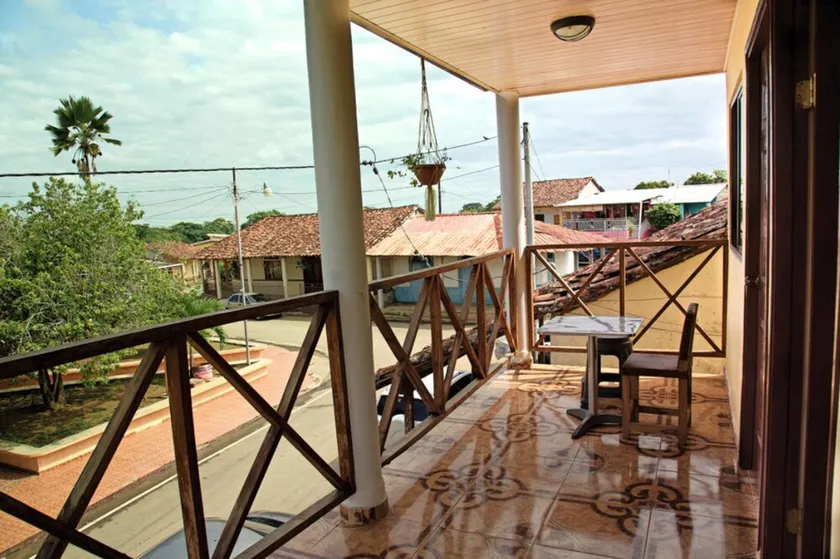 Hostal Casa Heart - Image 1