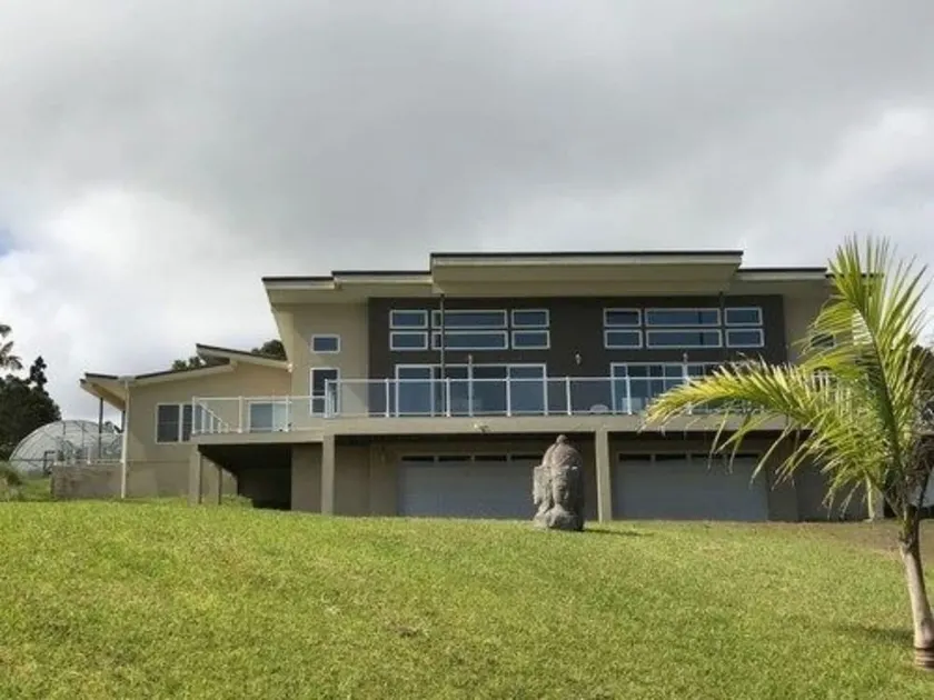 Volcano Park Rentals - Image 1