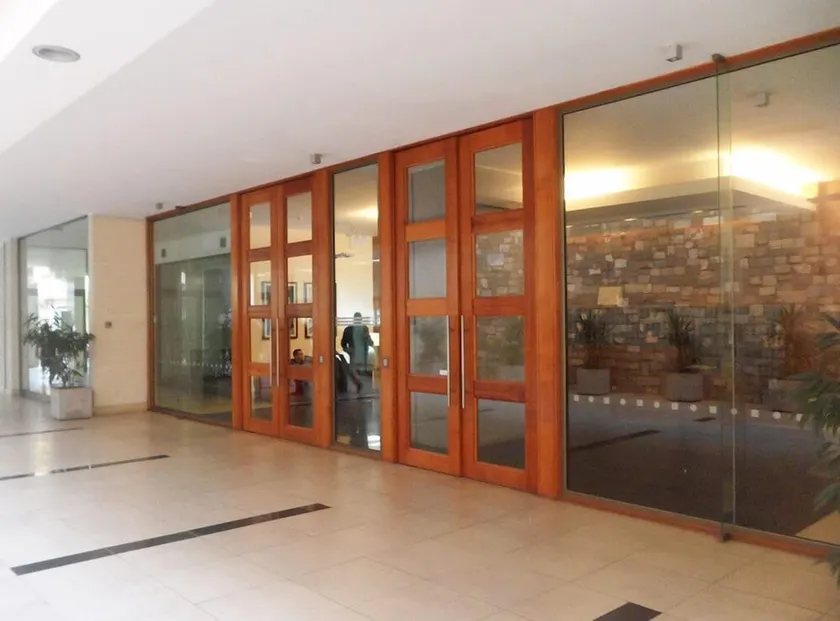 Metropolitan Santiago Apartments - Image 1