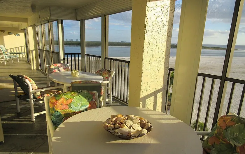 Carlos Pointe PH2 - 3 Br Condo - Image 1