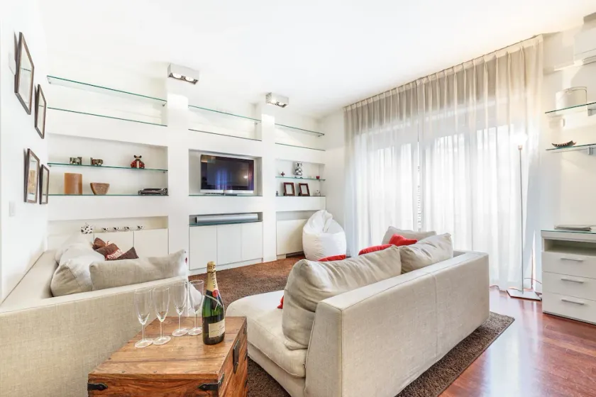 Suitelowcost Marco Polo - Image 1
