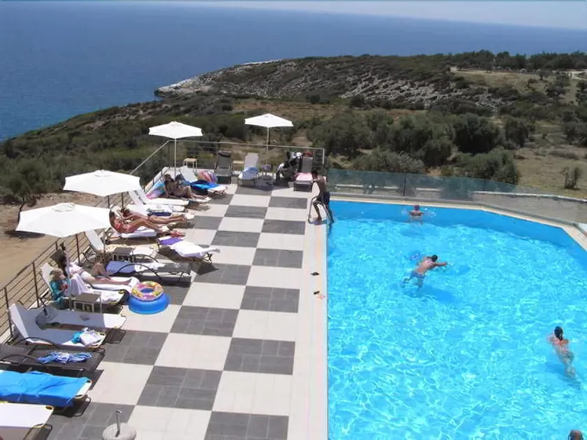 Aeolis Thassos Palace - Image 1