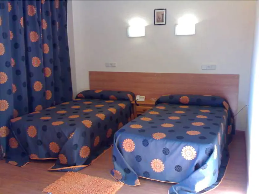 Hotel Zafra - Image 1