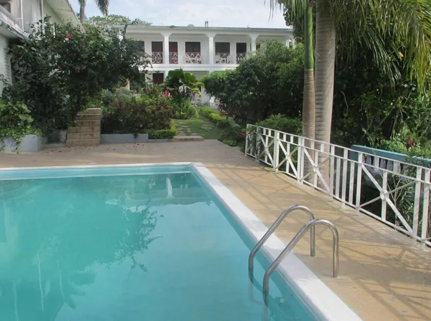 Brandon Hill Guest House - Image 1
