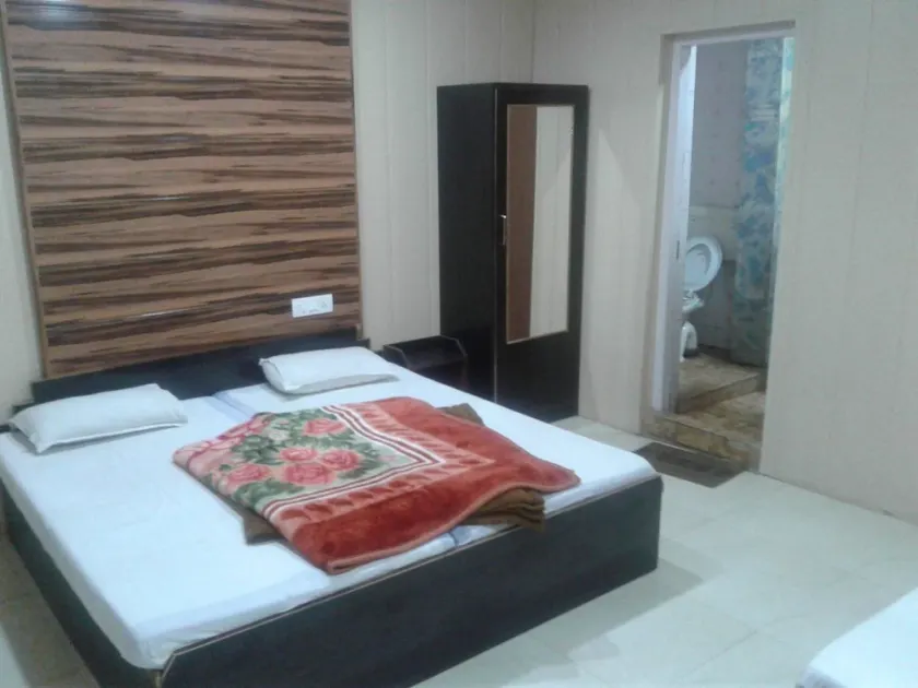 Hotel Neelam Raj nainital - Image 1