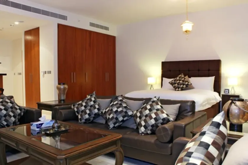 Piks Key - Central Park Towers - Image 1