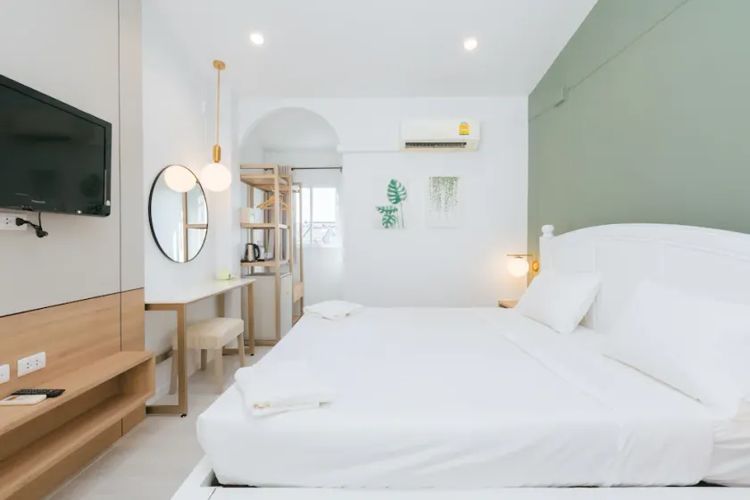 Baan Sutra Guesthouse - Image 1