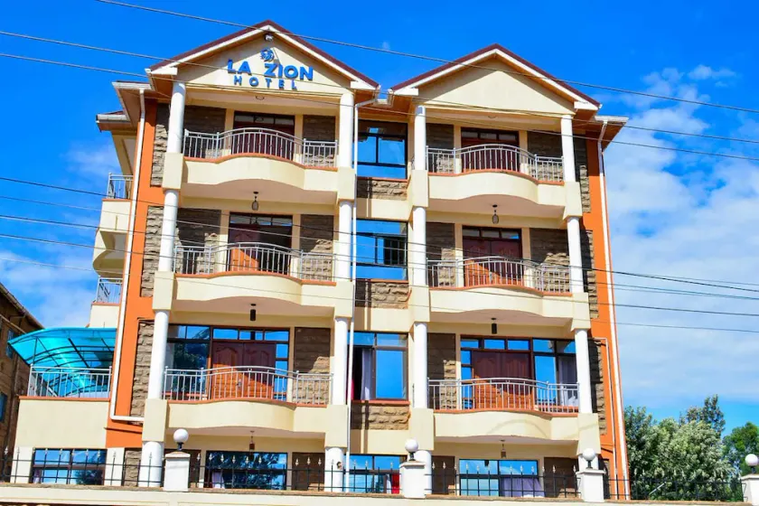 La Zion Hotel - Image 1