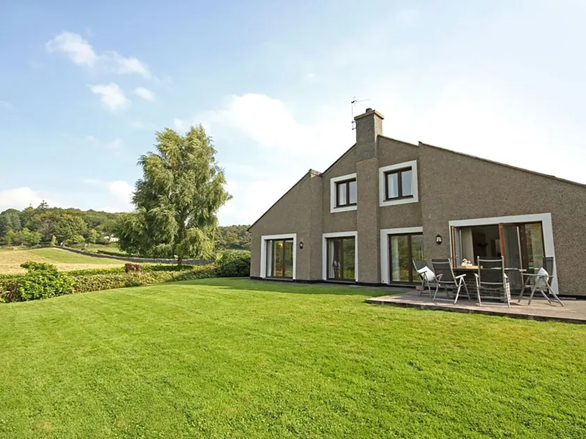 Plas Madog Isa - Image 1