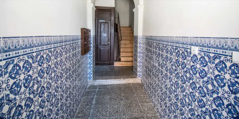 TRAVEL INN LISBON - Image 1
