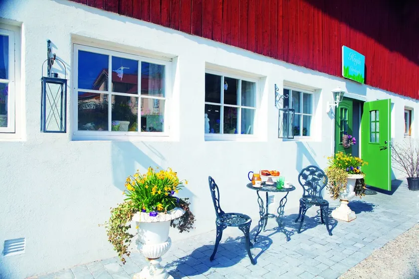 Högås Café och Hotell - Image 1