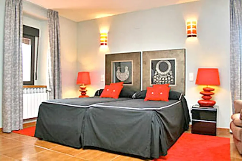 5 bedrooms house with enclosed garden and wifi at Aldehuela - Image 1
