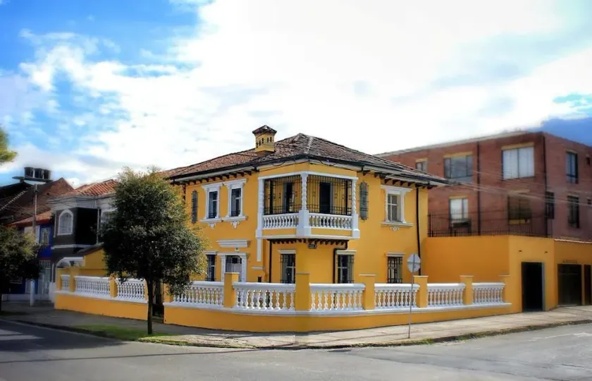 La Playa Hostel - Image 1