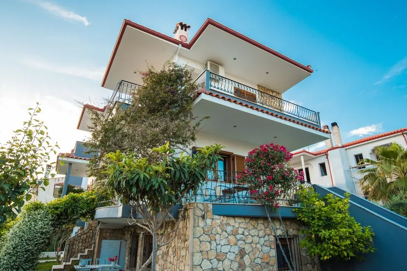 Bouganvillia Homes - Image 1