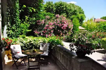 Hostellerie le Chalet Fleuri - Image 1