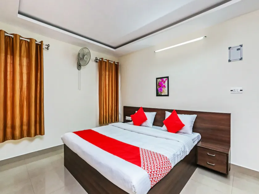 Orchid Inn Lodge - Image 1