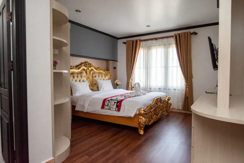 Sokdee City Hotel - Image 1
