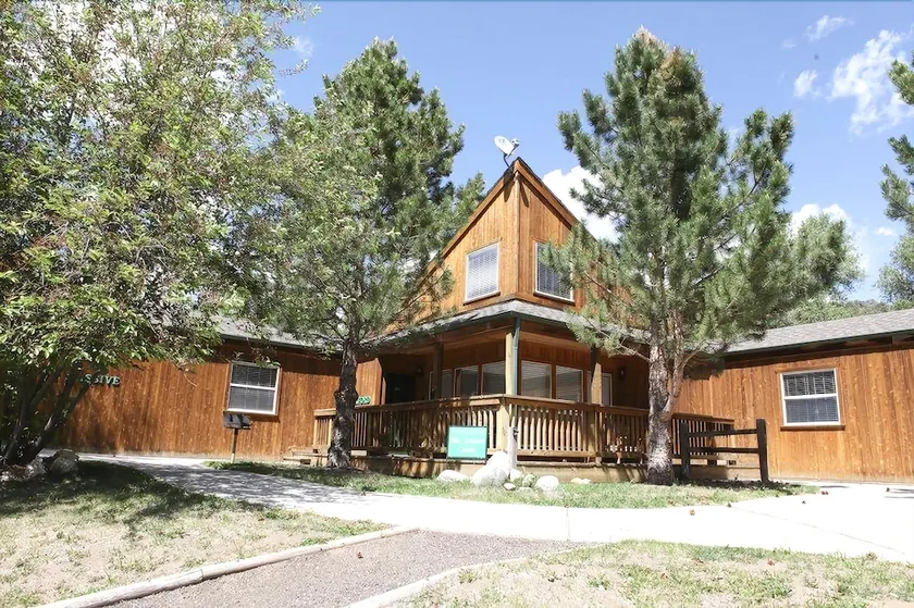 Mt. Oxford Chalet at Creekside Chalets - 2 Br Cabin - Image 1