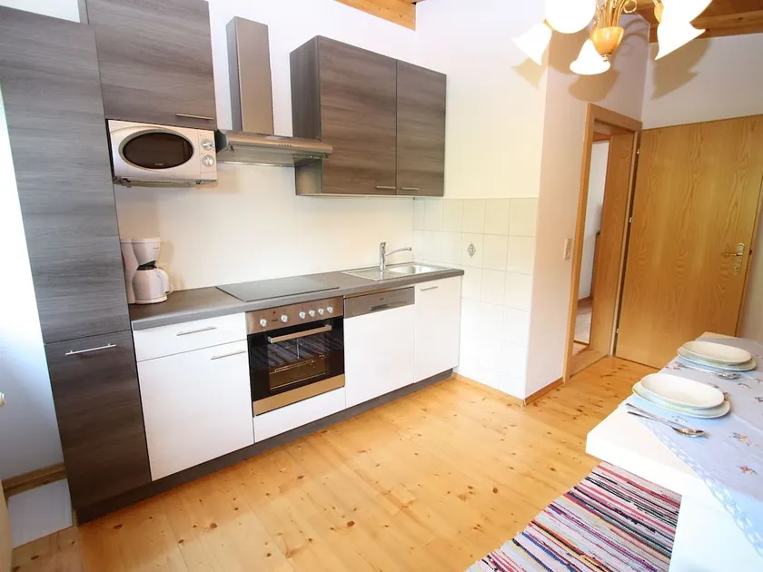 Spacious Apartment Near Ski Area in Mühldorf - Image 1