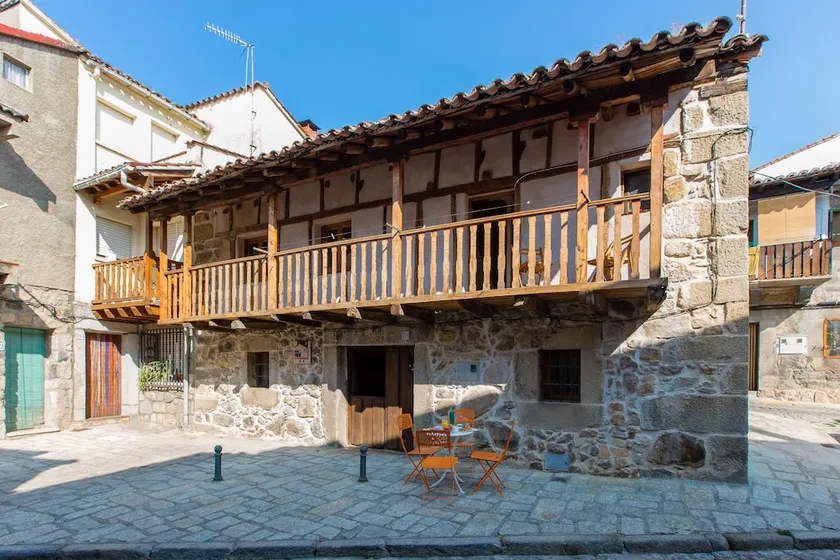La Chova - Image 1