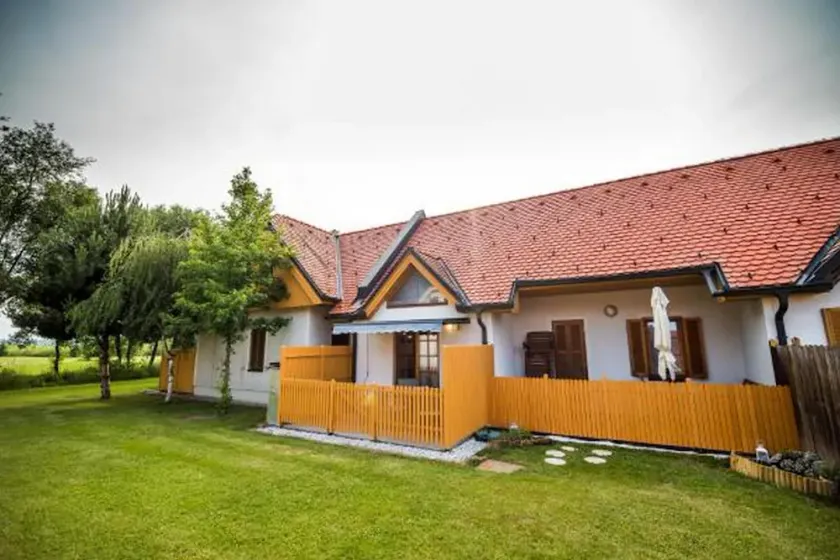 Golf apartment with SPA tickets discount - Image 1