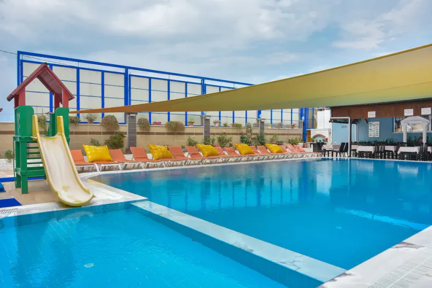 Nil Hotel - Image 1
