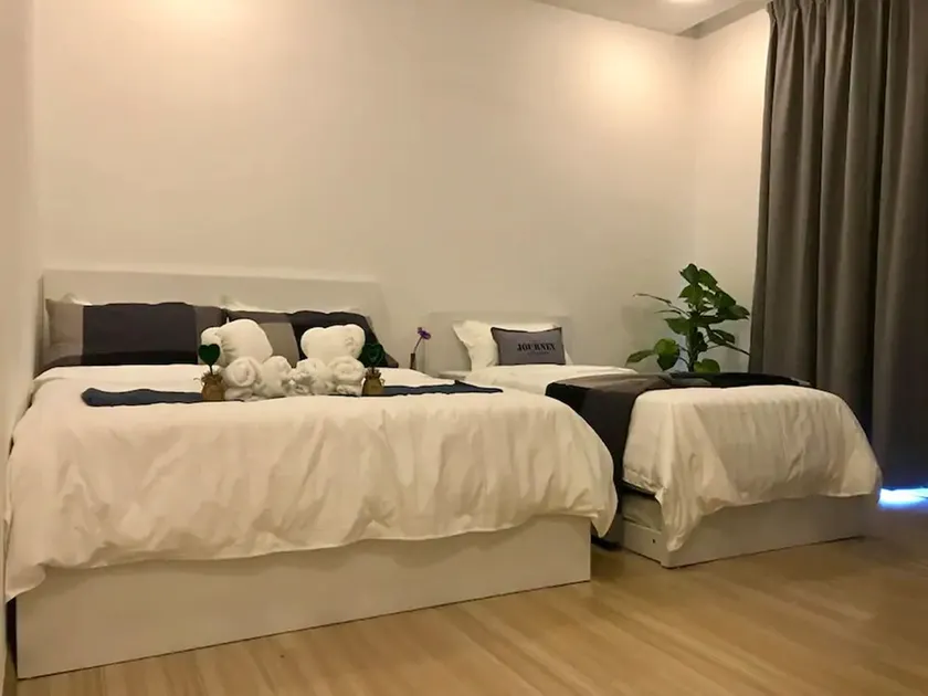 The Wave Residences by Let's Stay Homestay - Image 1