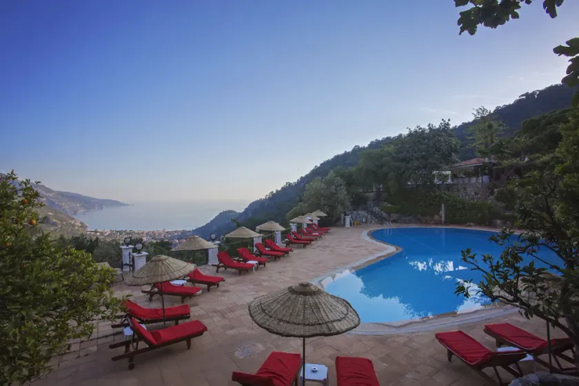 Paradise Garden Hotel - Image 1