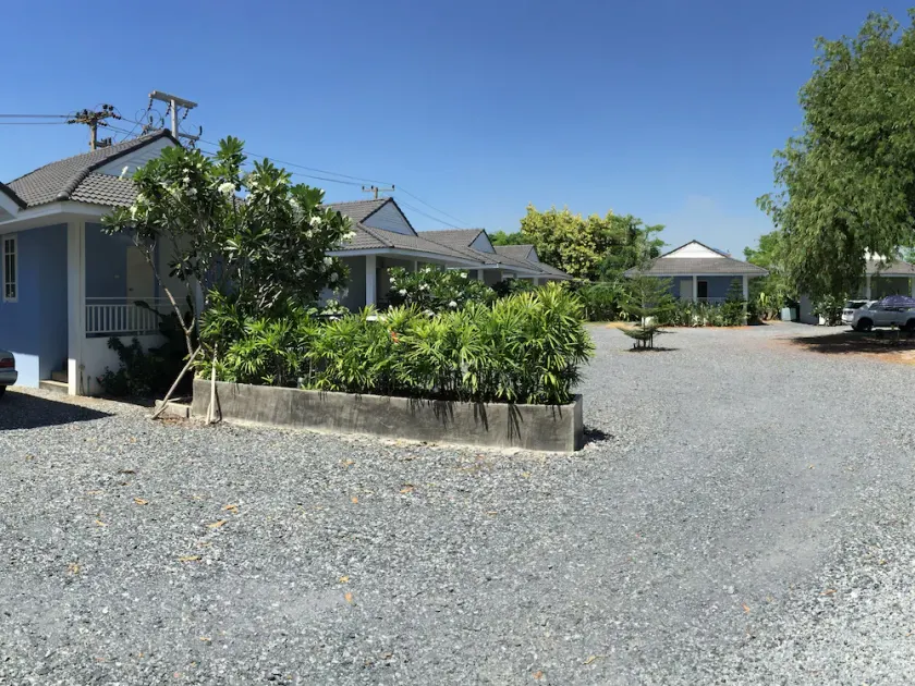 Kiengnam Resort - Image 1