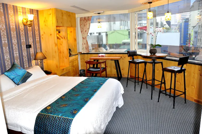 Amando Inn - Image 1