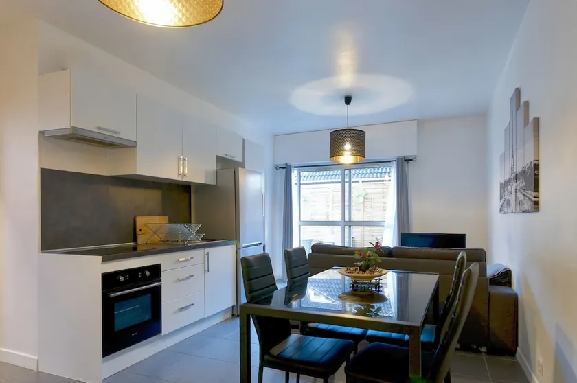 DelaLauret Apartment - Image 1
