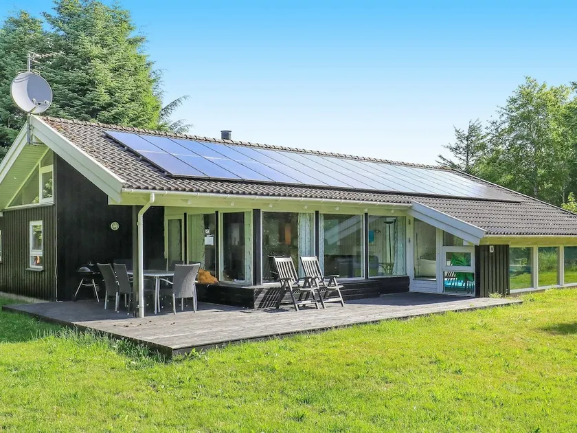 Modern Holiday Home in Bindslev With Terrace - Image 1