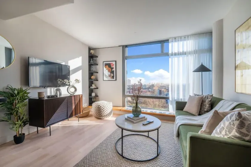 The Parliament View Escape - Modern 1bdr With View - Image 1