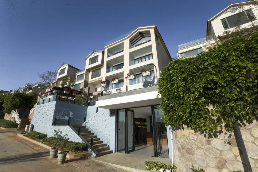 Dali Junbo Holiday Villa - Image 1