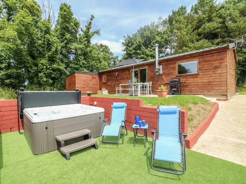 Tamar Lodge - Image 1