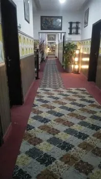 Helen Suites Hotel - Image 1